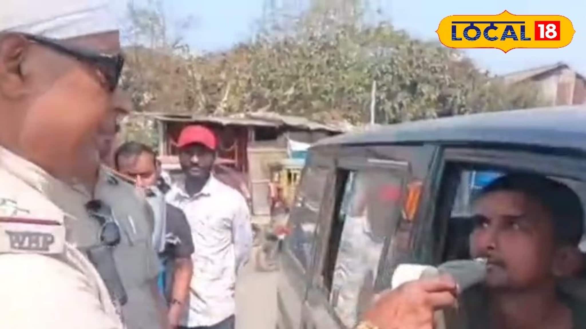 মরণফাঁদ পুলকারে ৪ খুদে! বর্ধমানে ‘দাবাং’ ট্রাফিক ওসির তৎপরতায় বড় দুর্ঘটনা এড়াল