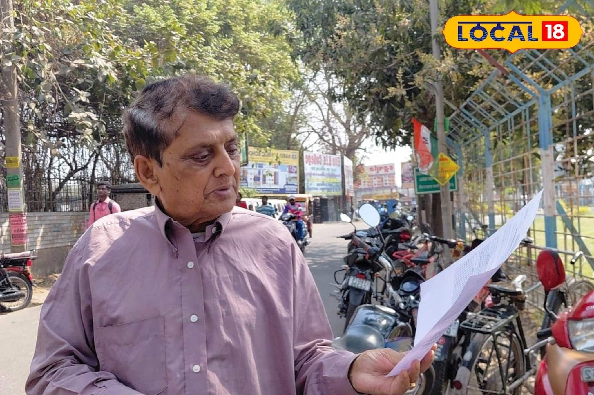 যুবসাথীর লাইনে আইআইটি এমটেক পড়ুয়ার বাবাও! কেন ভাতার লাইনে? জানিয়ে দিলেন স্পষ্ট কারণ যুবসাথীর লাইনে আইআইটি এমটেক পড়ুয়ার বাবাও! কেন ভাতার লাইনে? জানিয়ে দিলেন স্পষ্ট কারণ