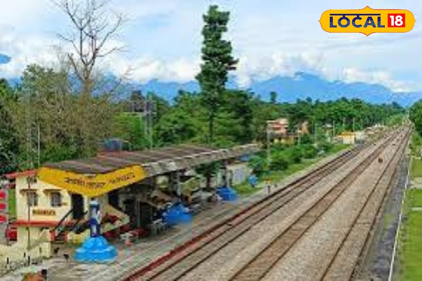 যাত্রীস্বস্তিতে বড় পদক্ষেপ রেল কর্তৃপক্ষের!আলিপুরদুয়ার ডিভিশনে একাধিক ট্রেনের পরীক্ষামূলক স্টপেজ চালু ! যাত্রীসুবিধাকে আরও সহজ ও স্বচ্ছন্দ করতে আলিপুরদুয়ার ডিভিশনে একাধিক গুরুত্বপূর্ণ ট্রেনের নতুন স্টপেজ চালু করল Northeast Frontier Railway। যাত্রীস্বস্তিতে বড় পদক্ষেপ রেল কর্তৃপক্ষের!আলিপুরদুয়ার ডিভিশনে একাধিক ট্রেনের পরীক্ষামূলক স্টপেজ চালু ! যাত্রীসুবিধাকে আরও সহজ ও স্বচ্ছন্দ করতে আলিপুরদুয়ার ডিভিশনে একাধিক গুরুত্বপূর্ণ ট্রেনের নতুন স্টপেজ চালু করল Northeast Frontier Railway।