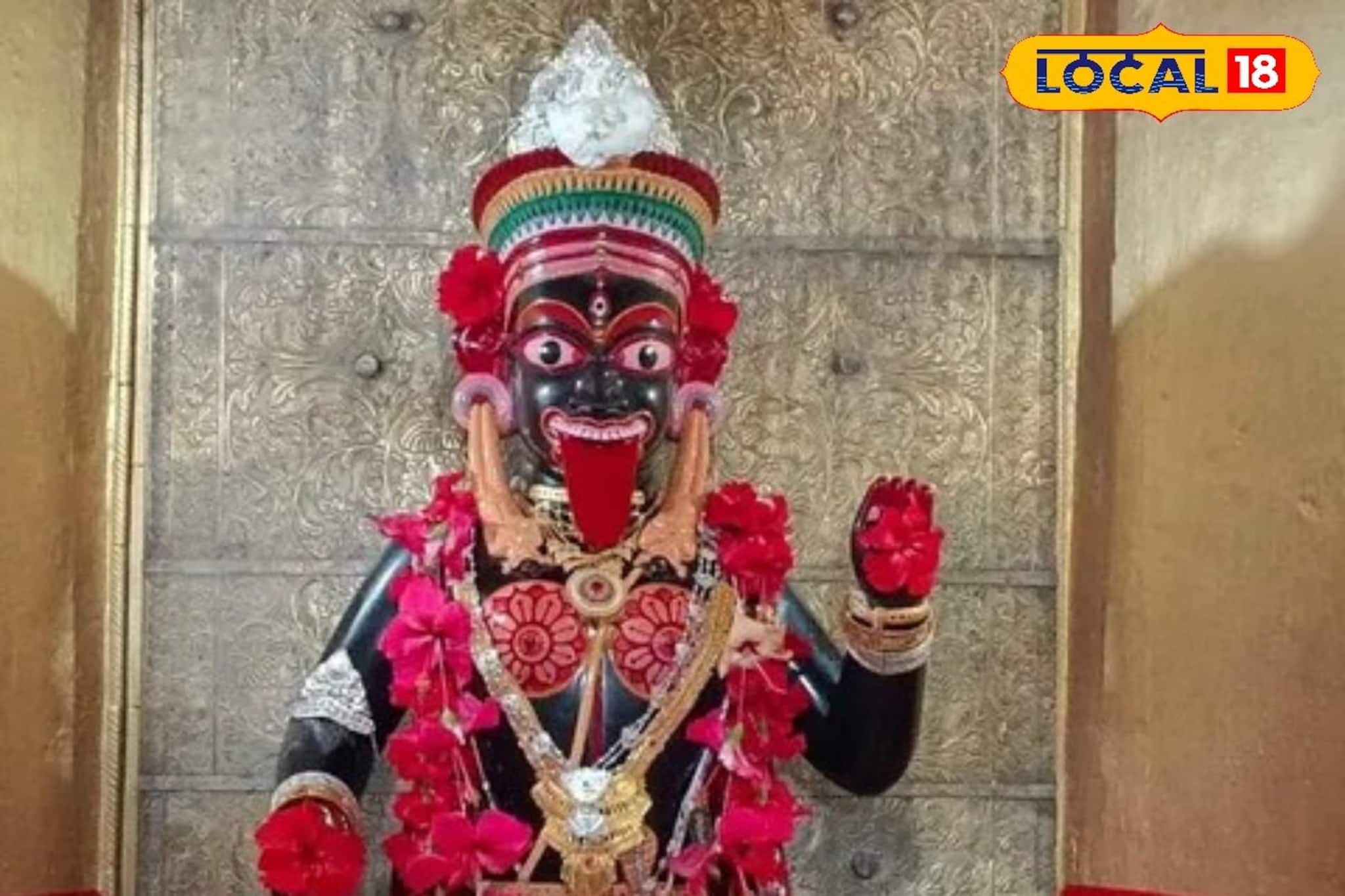 বীরভূমেই রয়েছে এই বিশেষ কালীমন্দির, যেখানে সন্ধ্যার পরে হয়না কোনও পুজো