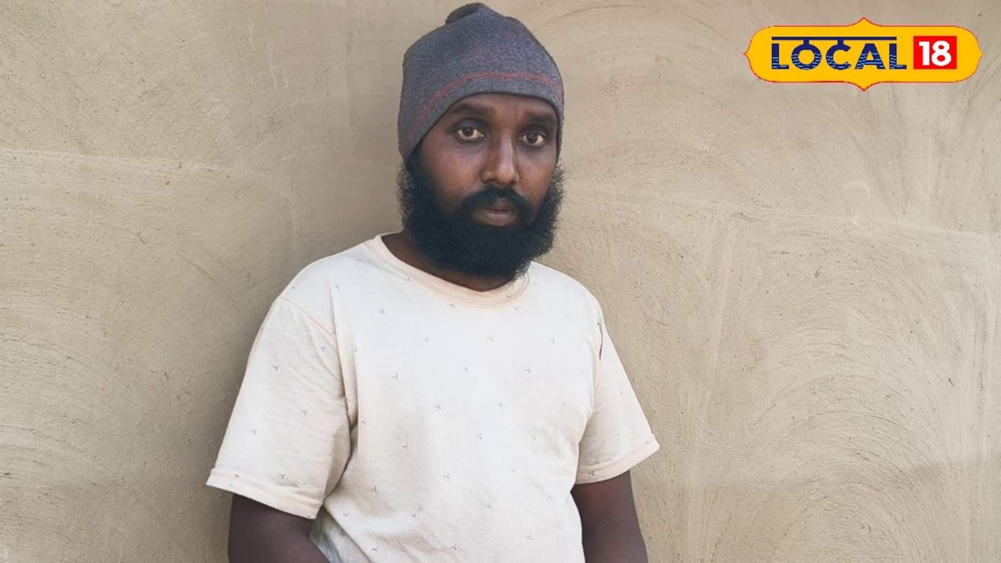 Inspirational News: অভাবের আঁধার পেরিয়ে উদ্ভাসিত পটচিত্র! কুপির ক্ষীণ আলোয় পড়ে প্রত্যন্ত গ্রামের প্রথম স্নাতক হরিশচন্দ্র