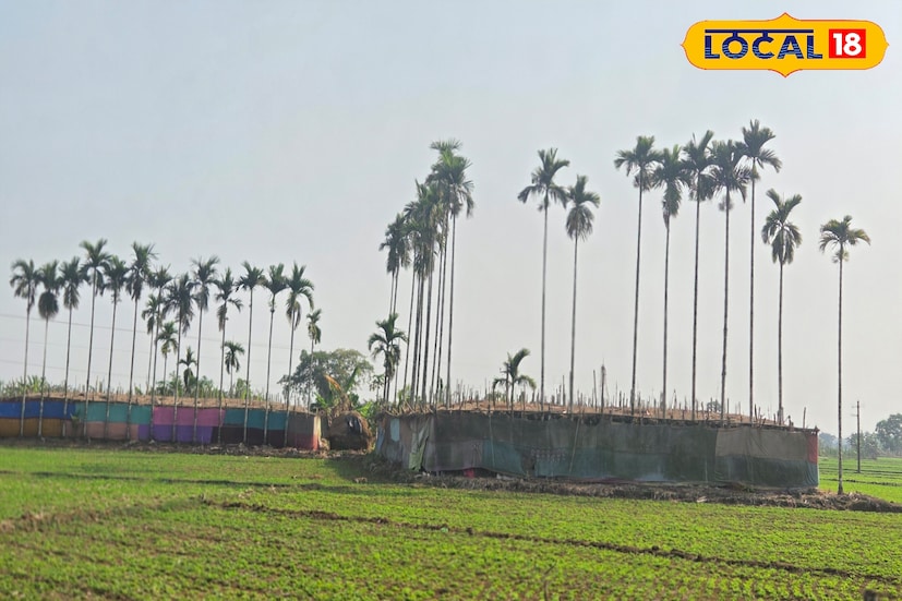 বেলা বাড়লে বাড়ছে তাপমাত্রা, রাত হলেই কমছে পারদ। দুয়ে মিলে নাজেহাল সাধারণ মানুষ।দিন কয়েক আগে বৃষ্টি হয়েছে জেলা জুড়ে।তবে শীত শেষের আগেই বাড়ছে তাপমাত্রা। শুধু তাই নয়, আগামী দিনে তাপমাত্রা স্বাভাবিকের থেকে অনেক বেশি হবে বলেই মনে করছেন স্থানীয় হাওয়া অফিস। বিদ্যাসাগর বিশ্ববিদ্যালয়ের তথ্য অনুযায়ী জানা গিয়েছে রবিবার থেকে বাড়বে তাপমাত্রা। দিনের তাপমাত্রা স্বাভাবিকের থেকে বেশি থাকবে বলে জানিয়েছে হাওয়া অফিস। (তথ্য ও ছবি : রঞ্জন চন্দ) বেলা বাড়লে বাড়ছে তাপমাত্রা, রাত হলেই কমছে পারদ। দুয়ে মিলে নাজেহাল সাধারণ মানুষ।দিন কয়েক আগে বৃষ্টি হয়েছে জেলা জুড়ে।তবে শীত শেষের আগেই বাড়ছে তাপমাত্রা। শুধু তাই নয়, আগামী দিনে তাপমাত্রা স্বাভাবিকের থেকে অনেক বেশি হবে বলেই মনে করছেন স্থানীয় হাওয়া অফিস। বিদ্যাসাগর বিশ্ববিদ্যালয়ের তথ্য অনুযায়ী জানা গিয়েছে রবিবার থেকে বাড়বে তাপমাত্রা। দিনের তাপমাত্রা স্বাভাবিকের থেকে বেশি থাকবে বলে জানিয়েছে হাওয়া অফিস। (তথ্য ও ছবি : রঞ্জন চন্দ)