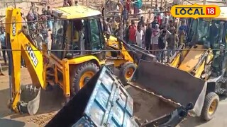 হরিহরপাড়ায় ট্রাক্টর উল্টে মৃত চালক 