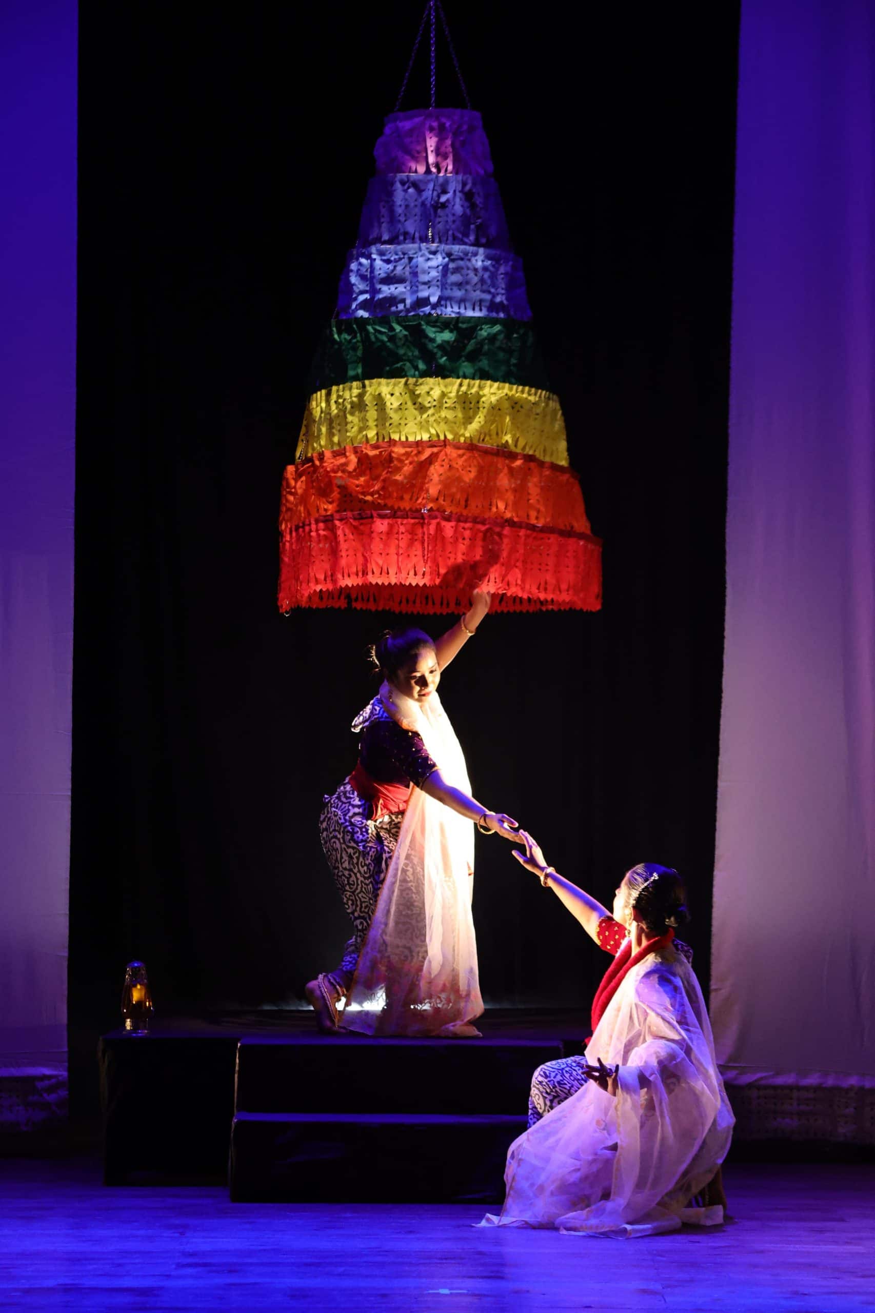 ঋগ্বেদের সৃষ্টিতত্ত্বের স্তোত্র ‘নাসদিয়া সূক্ত’-কে কেন্দ্র করে নির্মিত নৃত্যনির্ভর উপস্থাপনা ‘নাসদিয়া – দ্য মিয়্যান্ডারিং এনার্জি’।