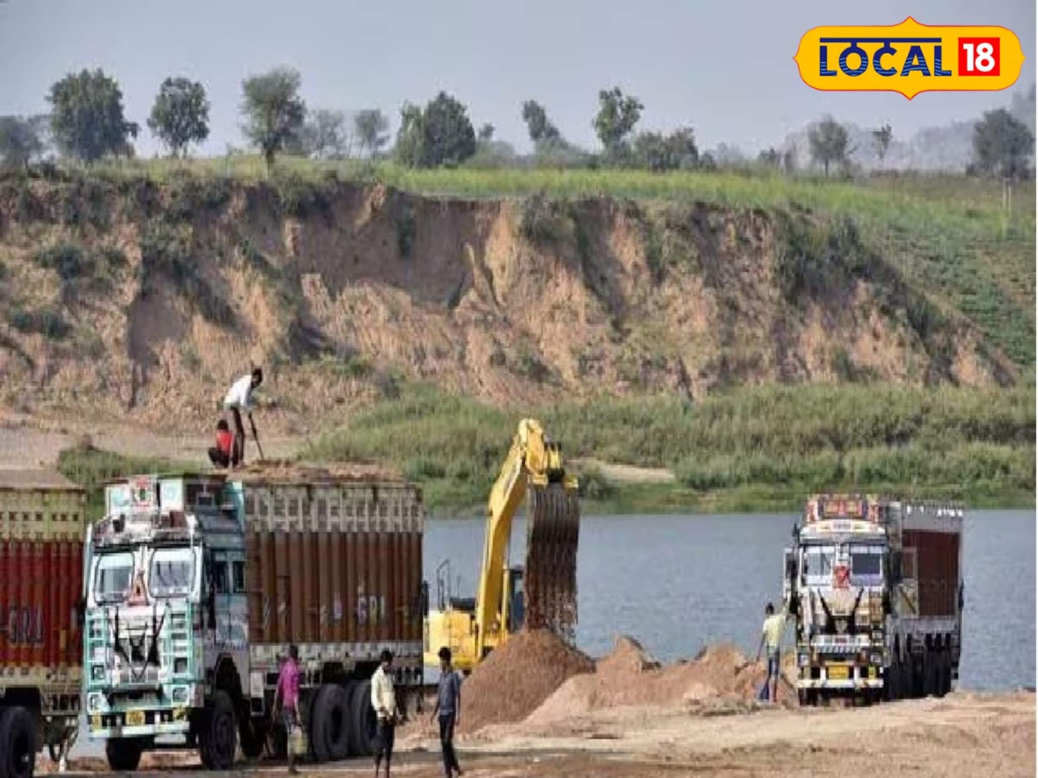 শালি নদীর বুকে মাফিয়া রাজ! সরকারি রাজস্ব ফাঁকি দিয়ে রাতের অন্ধকারে বালি পাচার শালি নদীর বুকে মাফিয়া রাজ! সরকারি রাজস্ব ফাঁকি দিয়ে রাতের অন্ধকারে বালি পাচার