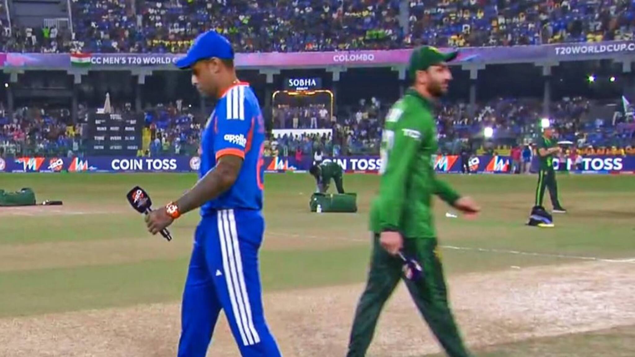 IND vs PAK: অটুট থাকল ভারতের প্রতিবাদ! টি-২০ বিশ্বকাপেও পাকিস্তানের সঙ্গে 'নো হ্যান্ডশেক'!