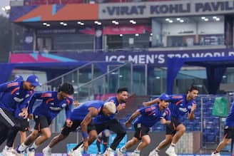 সুপার ৮-র ম্যাচে কোনও ঢিলেমি নয়,দক্ষিণ আফ্রিকার বিরুদ্ধে একাধিক বদল, থিঙ্কট্যাঙ্ক যা বলছে