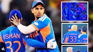 মাঠের মধ্যে একে অপরের বিরুদ্ধে ক্ষোভ উগড়ে দেওয়া হল 