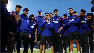 विश्व कप सेमीफाइनल की दौड़ में भारत की उम्मीदें धूमिल, वेस्टइंडीज की बड़ी जीत ने बढ़ाई मुश्किलें.