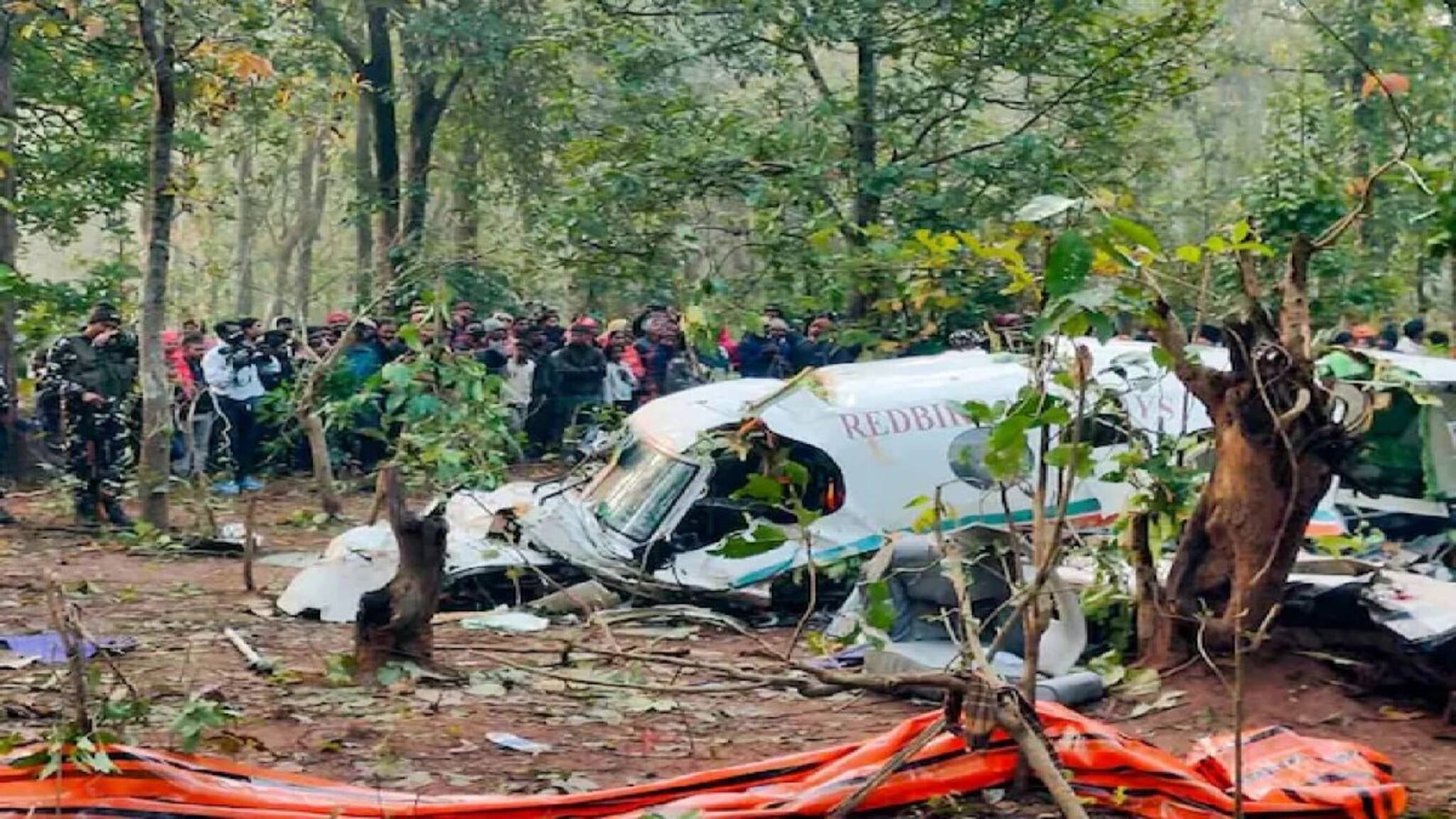Why Air Ambulance Faced Turbulance: রাঁচি এয়ার অ্যাম্বুল্যান্সই কেন হঠাৎ পড়ল খারাপ আবহাওয়ার কবলে, একই সময়ে ওড়া বাকি দুটি প্লেন কেন মুখ থুবড়ে পড়ল