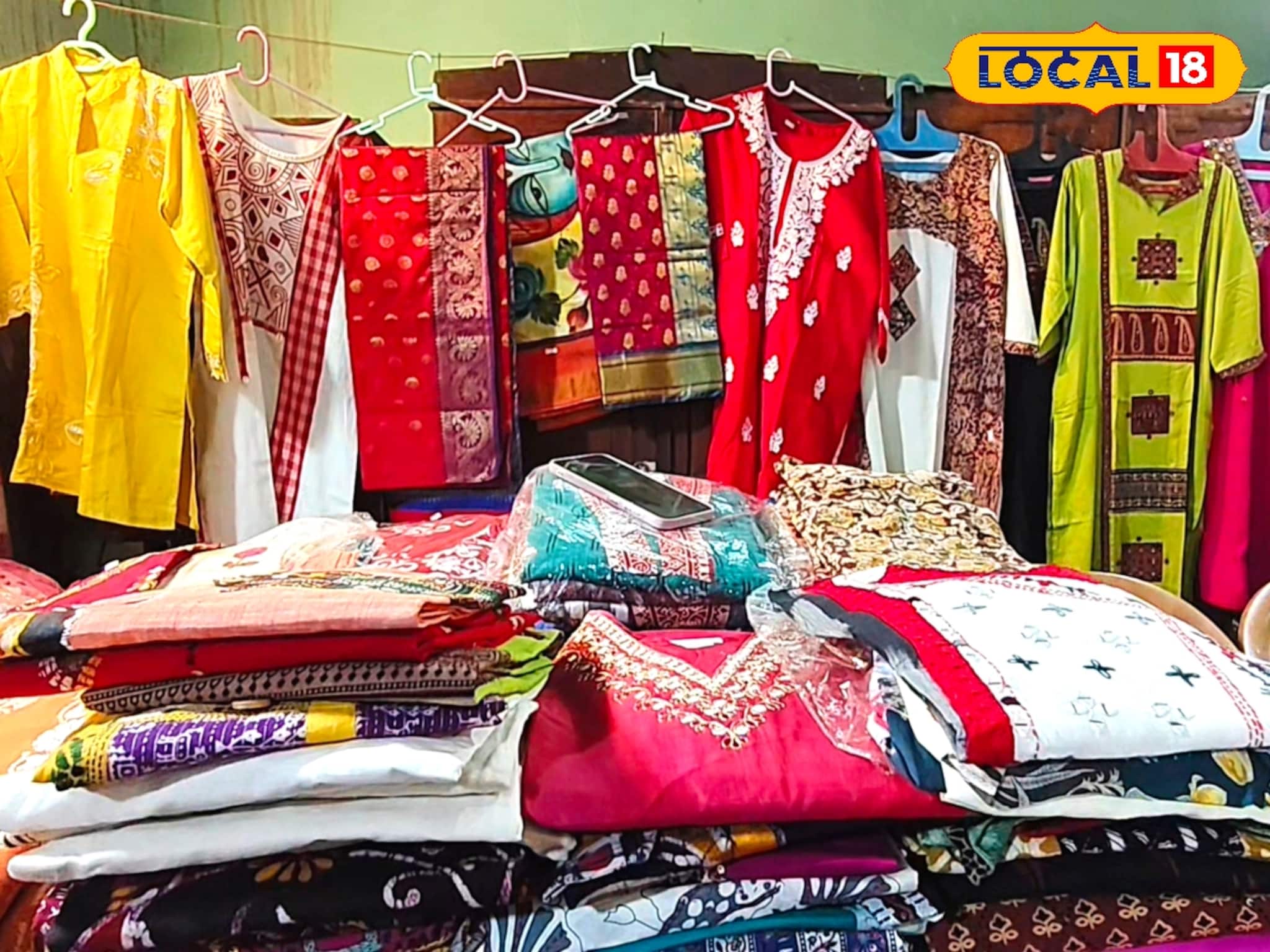 কাঁথিতে শুরু বুটিক ও হস্তশিল্প প্রদর্শনী! দাম শুরু মাত্র ৫ টাকা থেকে, কেনাকাটার হিড়িক