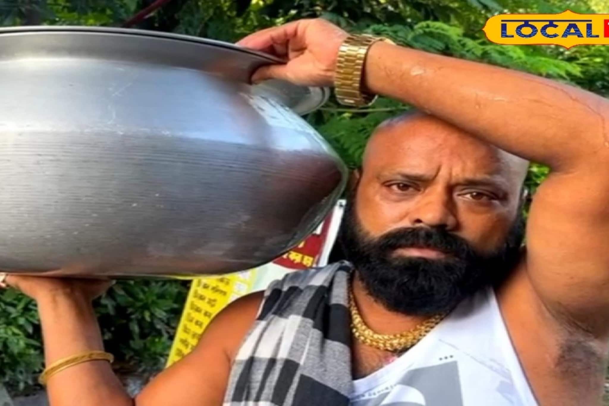 যেন হুবহু কাটাপ্পা চরিত্র! তাঁর তৈরি বাহুবলী বিরিয়ানি এখন ভাইরাল যেন হুবহু কাটাপ্পা চরিত্র! তাঁর তৈরি বাহুবলী বিরিয়ানি এখন ভাইরাল