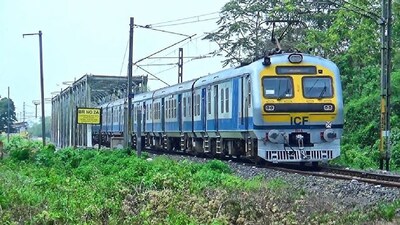 পাওয়ার ব্লক লালগোলা শাখায় 