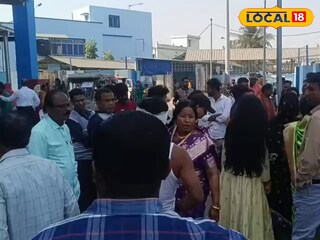 কালনায় দুর্ঘটনার কবলে বরযাত্রীর গাড়ি 