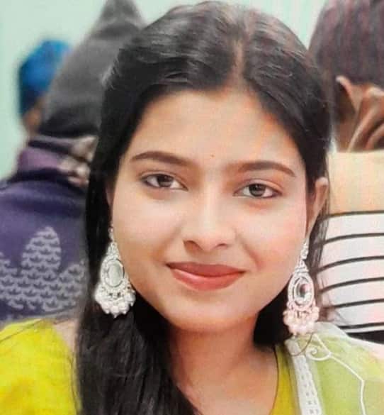 মৃত কলেজ ছাত্রী জয়শ্রী সরকার৷ 