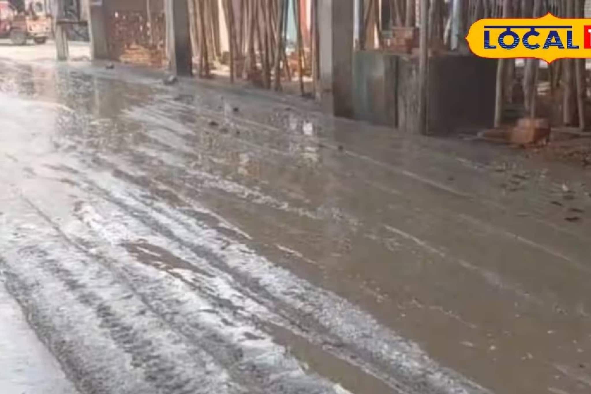 মুর্শিদাবাদের গুরুত্বপূর্ণ রাস্তার বেহাল দশা! ঢালাইয়ের কয়েক ঘণ্টার মধ্যেই অবস্থা খারাপ মুর্শিদাবাদের গুরুত্বপূর্ণ রাস্তার বেহাল দশা! ঢালাইয়ের কয়েক ঘণ্টার মধ্যেই অবস্থা খারাপ