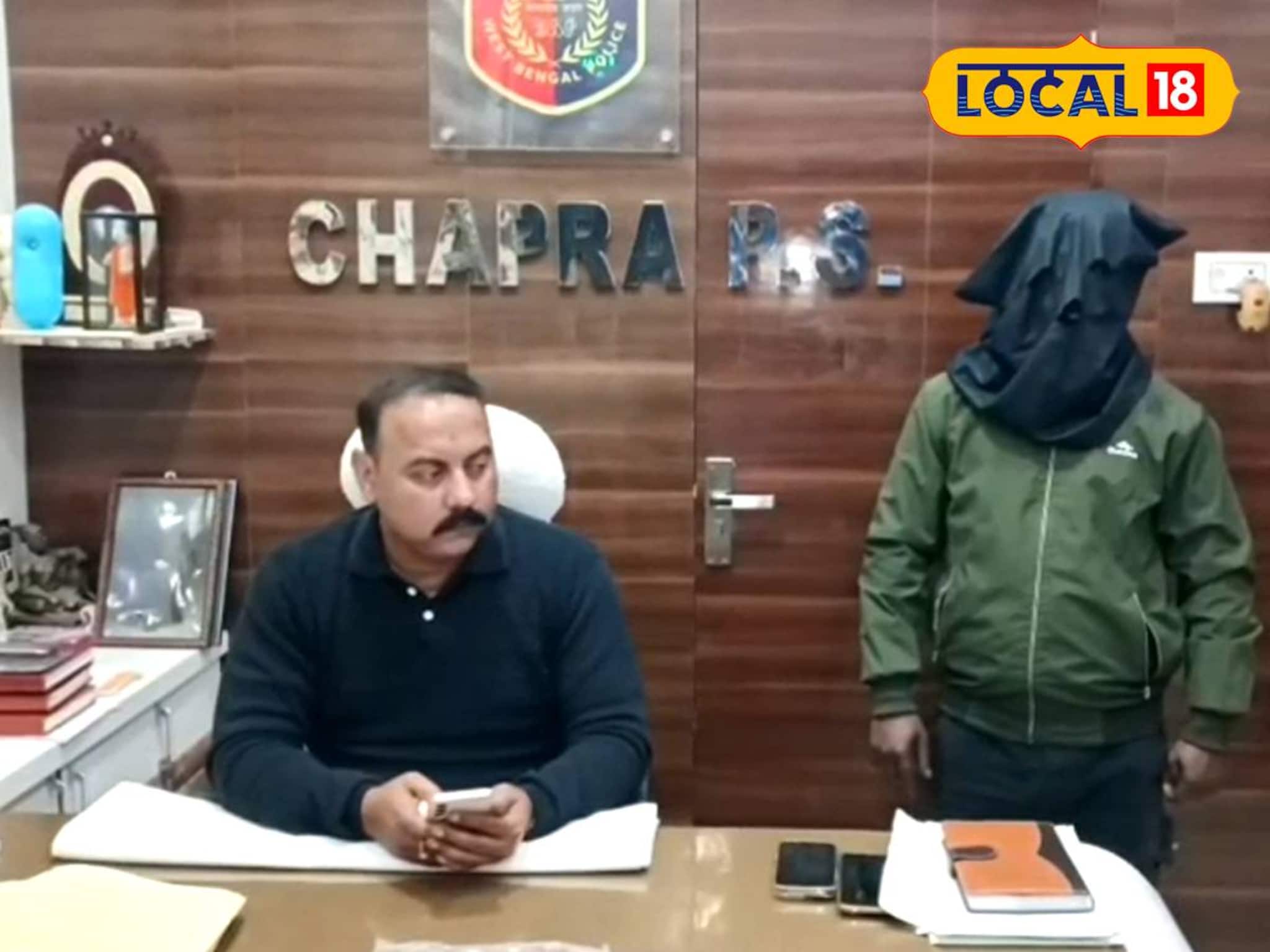 বাইক নিয়ে চাপড়ায় সন্দেহজনকভাবে ঘোরাঘুরি! তল্লাশি চালাতেই বেরিয়ে এল মারাত্মক জিনিস