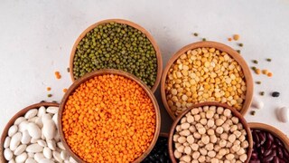 আয়ুর্বেদ বিশ্বাস করে যে অনেক রোগের নিরাময় আমাদের রান্নাঘরের মধ্যেই নিহিত আয়ুর্বেদ বিশ্বাস করে যে অনেক রোগের নিরাময় আমাদের রান্নাঘরের মধ্যেই নিহিত