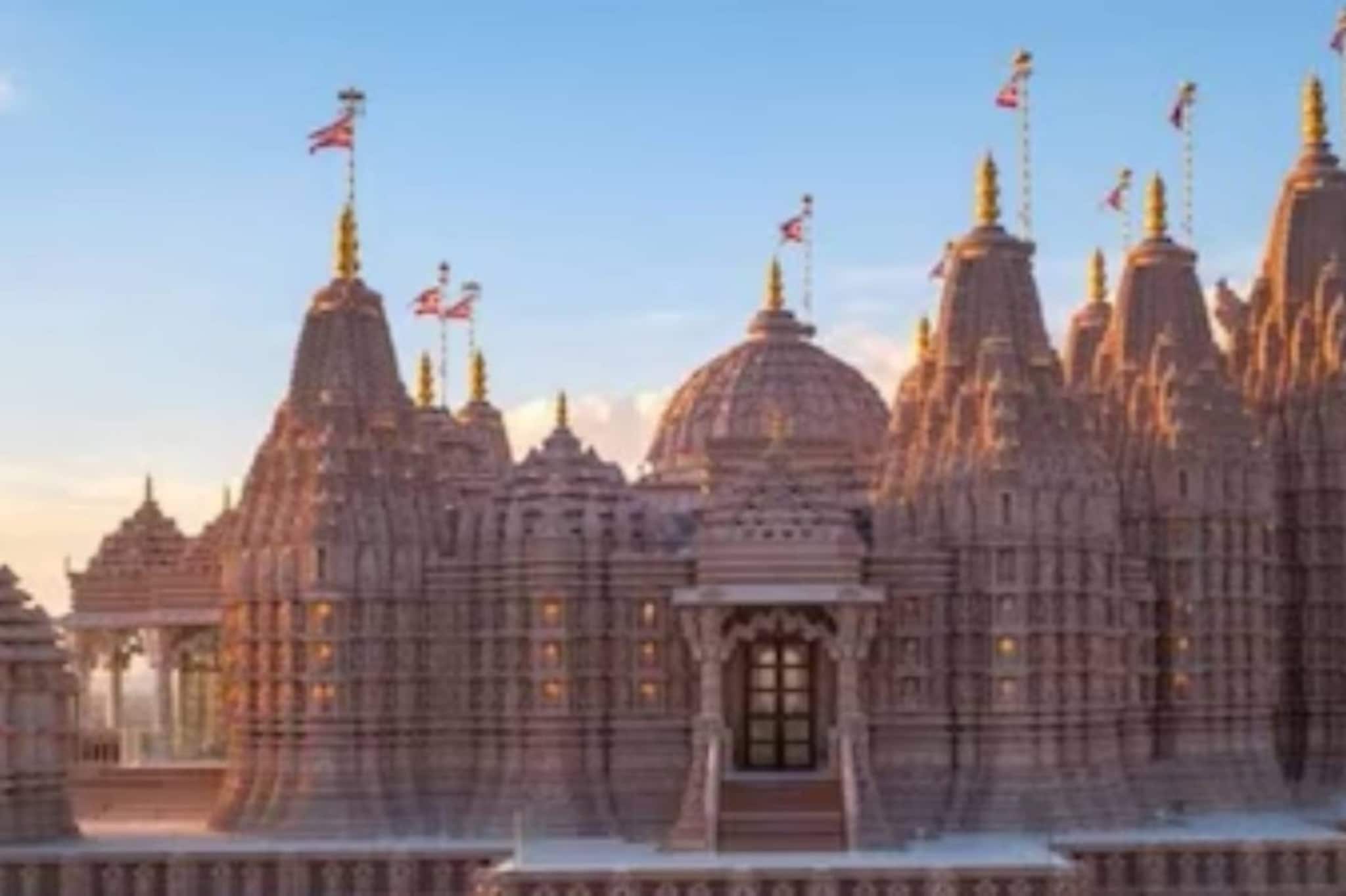 ইরানে ইজরায়েল-আমেরিকার হামলার জেরে উত্তপ্ত দুবাই, বন্ধ করা হল আবুধাবির BAPS মন্দির