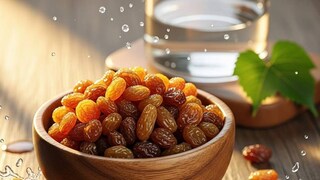 কিশমিশ অপরিহার্য পুষ্টিতে ভরপুর এবং বিভিন্ন স্বাস্থ্য উপকারিতা দেয়