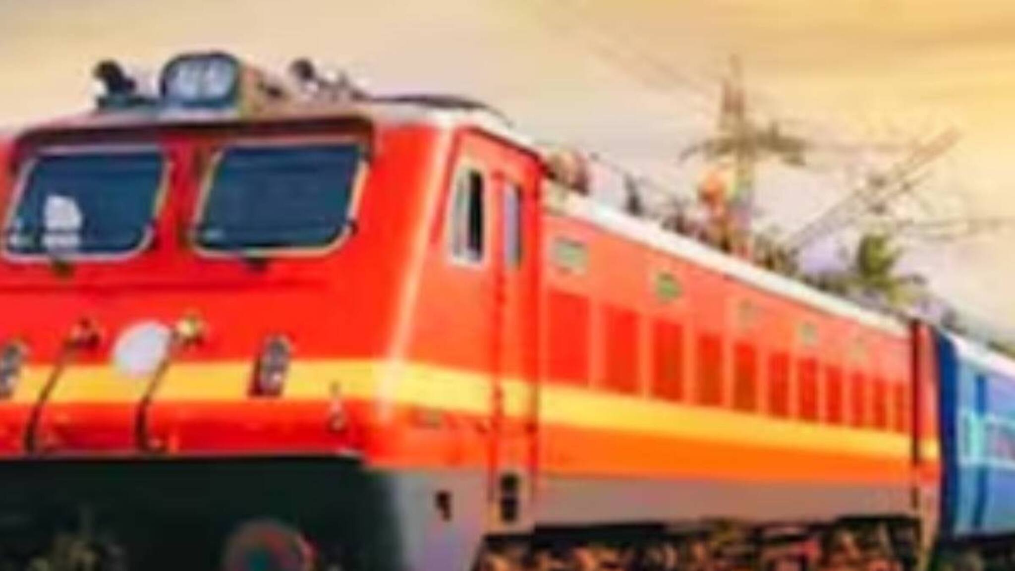Holi Special Trains: দোলযাত্রার ছুটিতে বেড়াতে যাচ্ছেন? তীর্থভ্রমণের বিশেষ সুযোগ! ১০০-র বেশি হোলি স্পেশাল ট্রেন চালাবে পূর্ব রেলওয়ে! জানুন সম্পূর্ণ সূচি