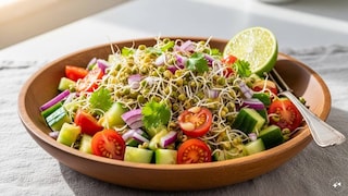 মুগ ডাল খেলে প্রচুর শক্তিও পাওয়া যায়