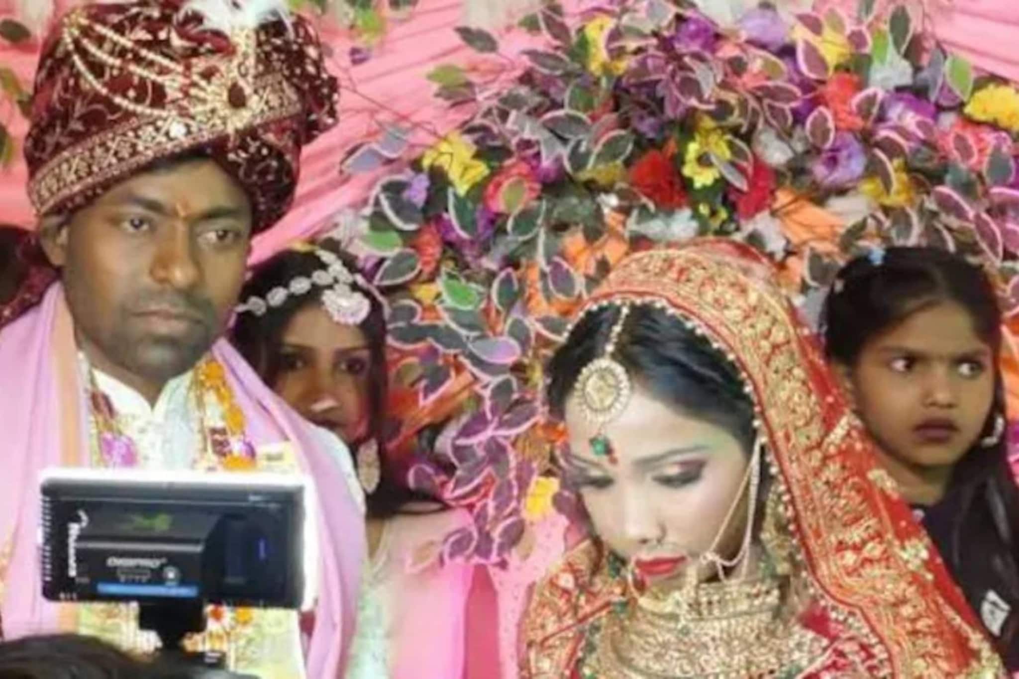 বিয়ের মঞ্চে গুলিবিদ্ধ হয়ে লুটিয়ে পড়লেন রক্তাক্ত কনে! পুরনো প্রেমিকই আততায়ী? ভাইরাল ভিডিও