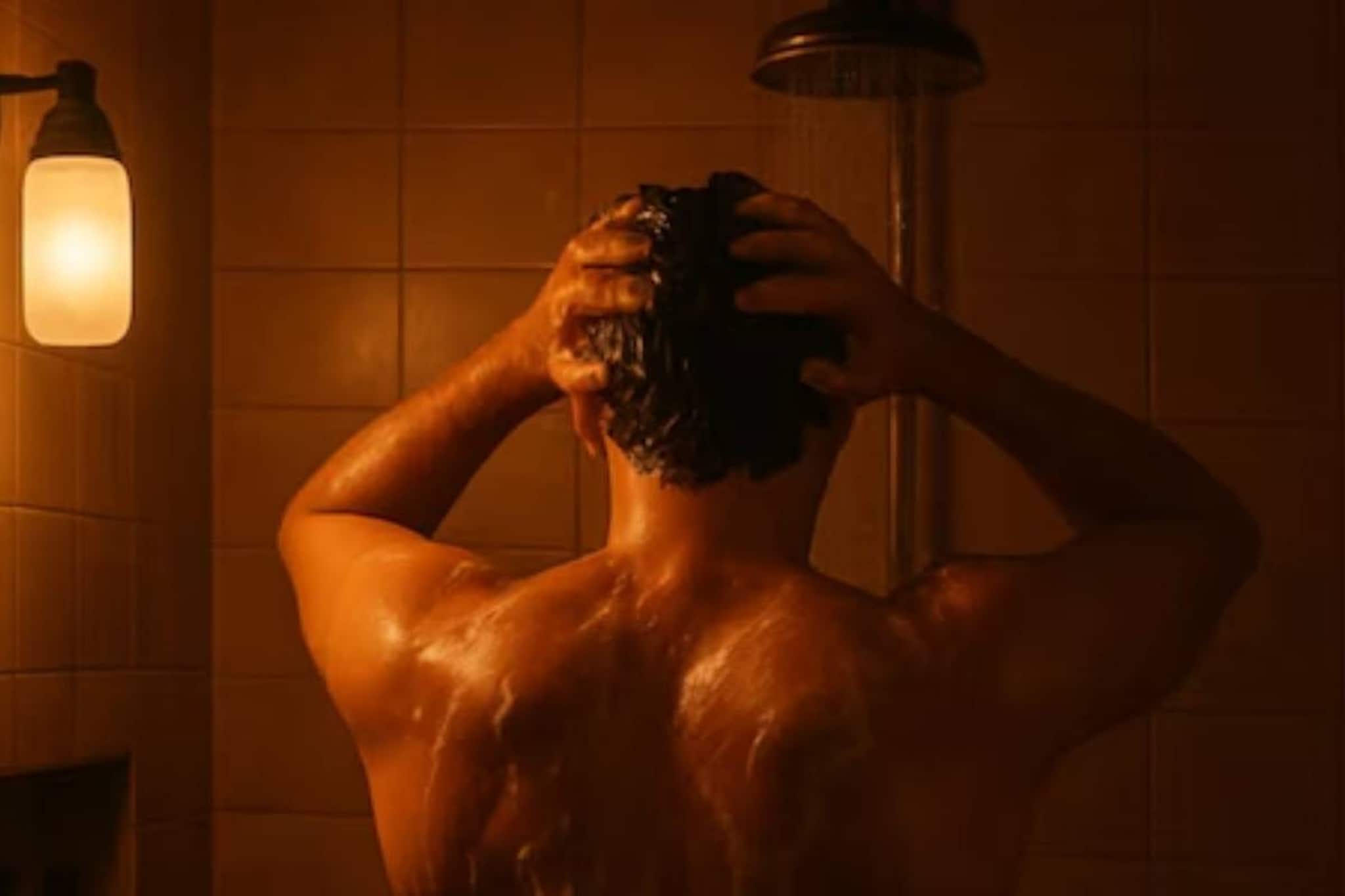 বাথরুমে স্নান করুন এভাবে! নিমেষে গায়েব উদ্বেগ! বালিশে মাথা রাখা মাত্র চোখে নেমে আসবে ঘুম