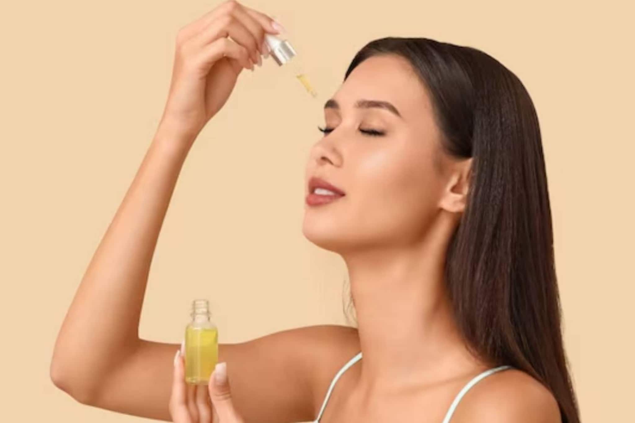 ভিটামিন সি সিরাম আপনাকে আরও ফর্সা ও জেল্লাদার করে? মুঠো মুঠো টাকা খরচের আগে জানুন সত্যিটা! ভিটামিন সি সিরাম আপনাকে আরও ফর্সা ও জেল্লাদার করে? মুঠো মুঠো টাকা খরচের আগে জানুন সত্যিটা!