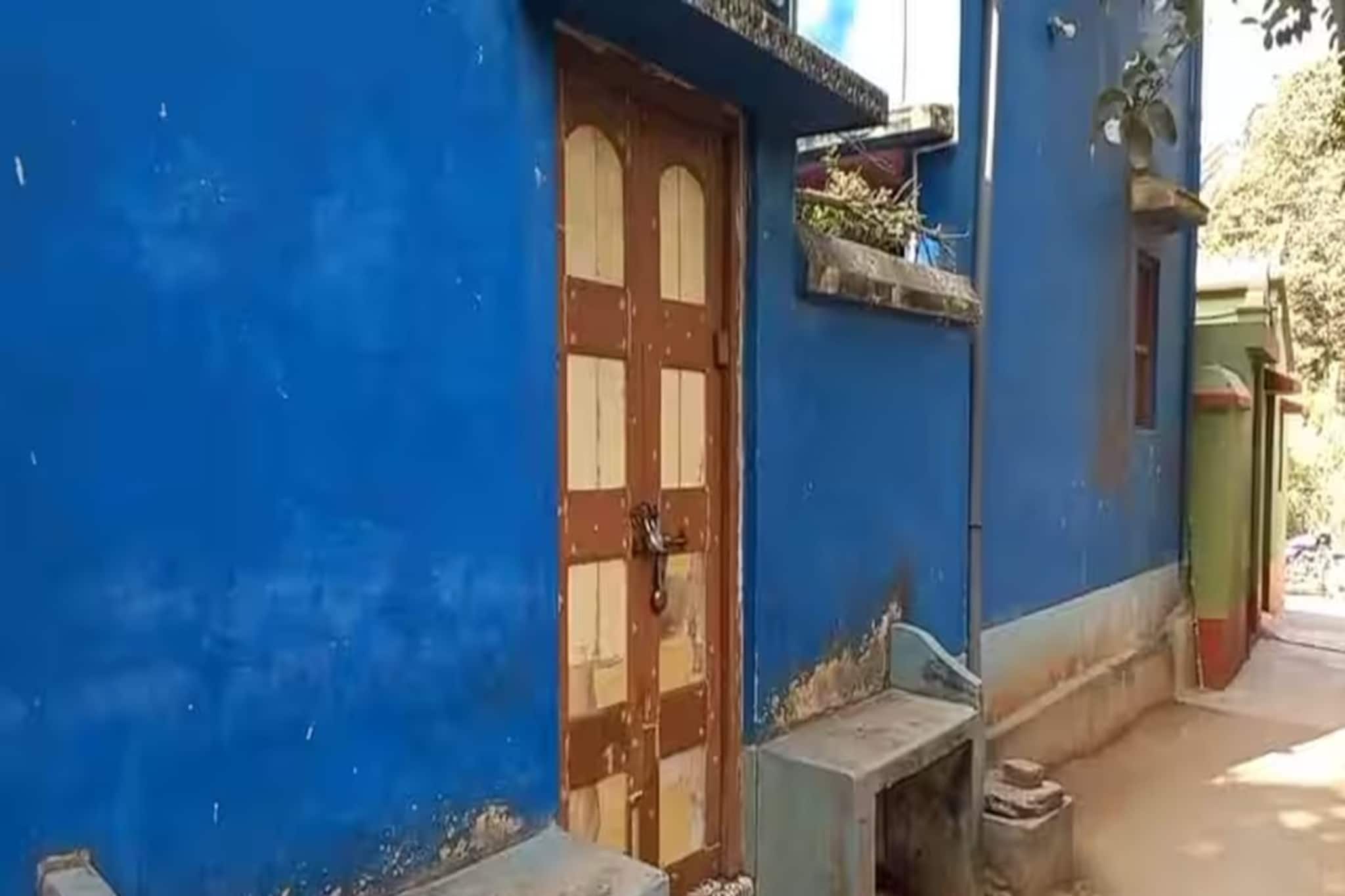 Nipah Virus: শেষ দেখাতেও নিপা-র ভয়! মারণ ভাইরাসে মৃত নার্সের দেহ গ্রামের বাড়িতে ফেরা নিয়ে সংশয়