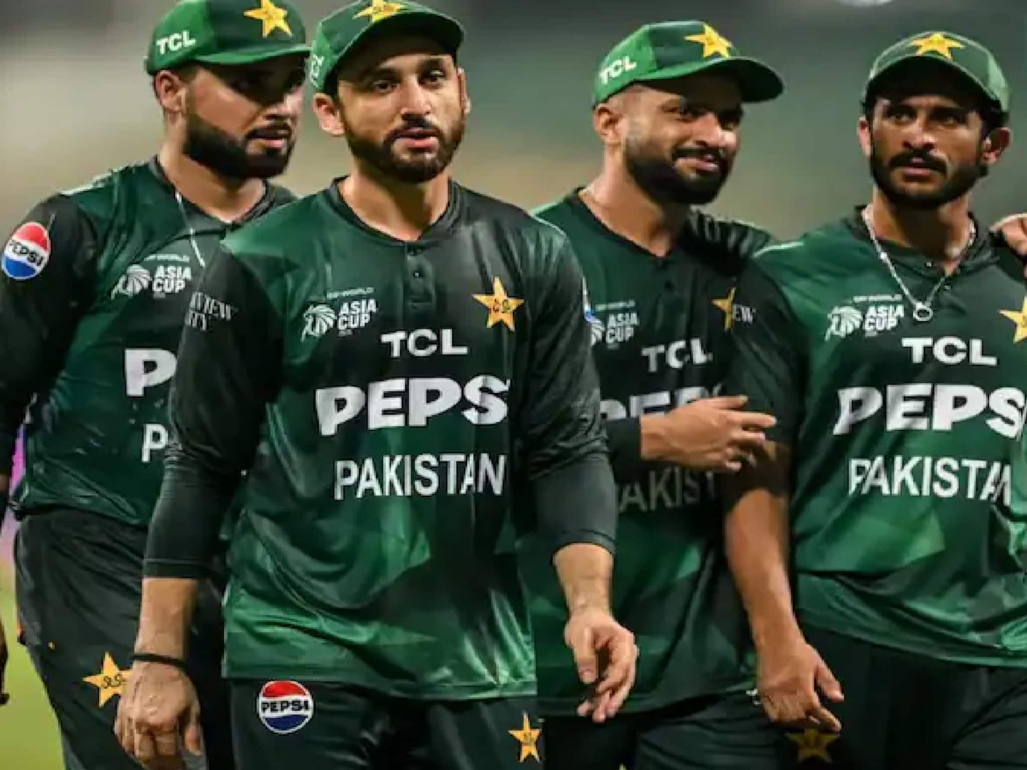 ‘কোনও শাস্তি পাকিস্তানকেে দিতে পারবে না আইসিসি’- এত্ত বড় কথা বলে দিলেন খোদ ICC-র... ‘কোনও শাস্তি পাকিস্তানকেে দিতে পারবে না আইসিসি’- এত্ত বড় কথা বলে দিলেন খোদ ICC-র...