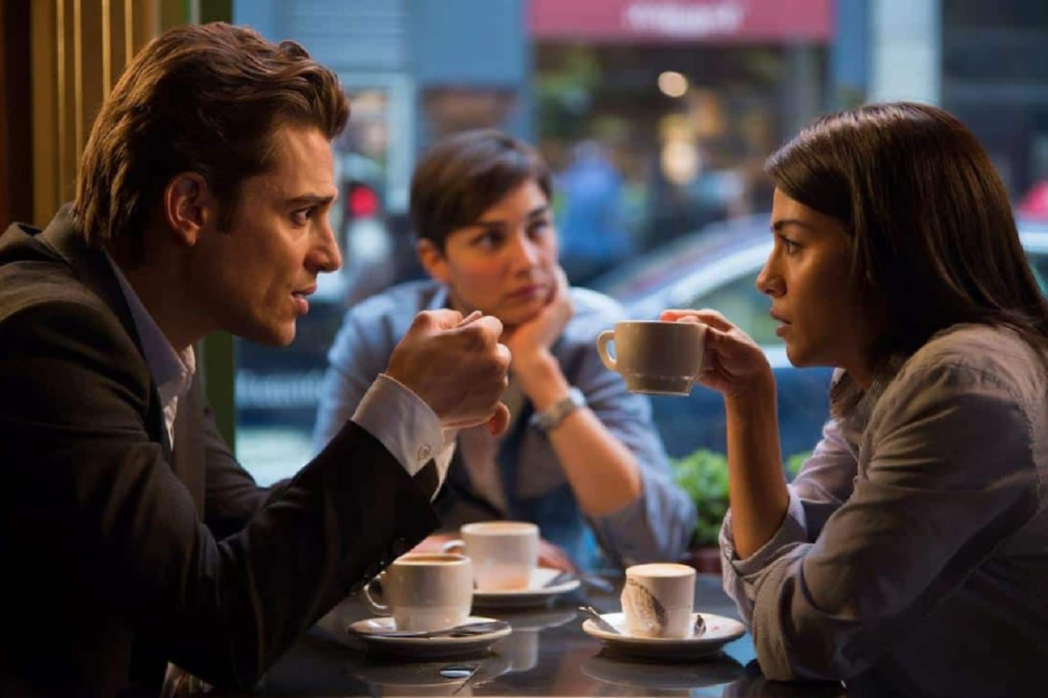 আত্মকেন্দ্রিক, অর্থাৎ যাঁরা শুধু নিজেকে নিয়ে ভাবেন! আলোচনায় এই ৪ কথা বলবেনই এঁরা, চিনে নিন