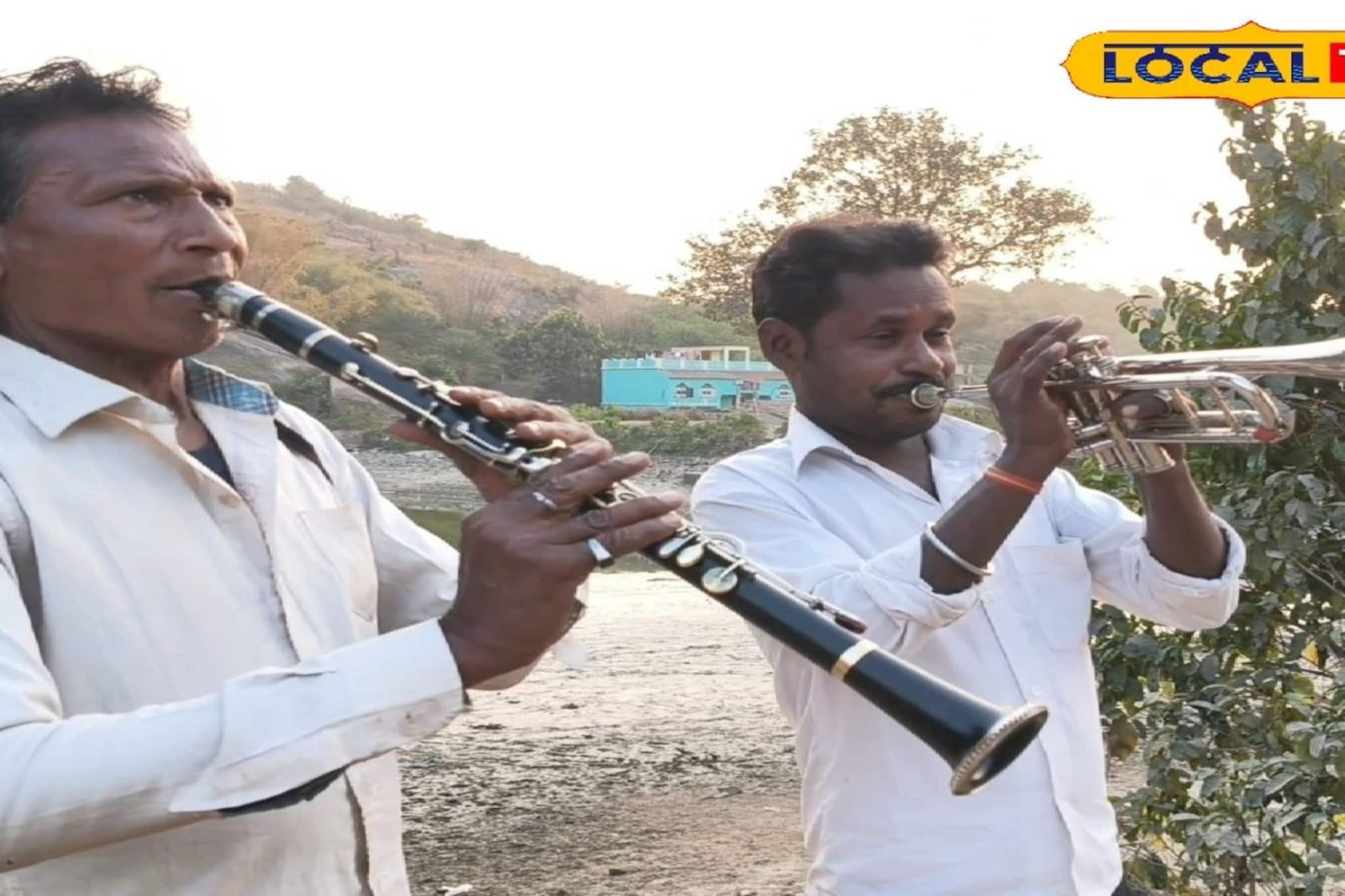 আধুনিকতার ভিড়ে হারায়নি ঐতিহ্য, ব্রিটিশ আমল থেকে অবিচল ফ্লুট-ট্রাম্পেটের সুর আধুনিকতার ভিড়ে হারায়নি ঐতিহ্য, ব্রিটিশ আমল থেকে অবিচল ফ্লুট-ট্রাম্পেটের সুর