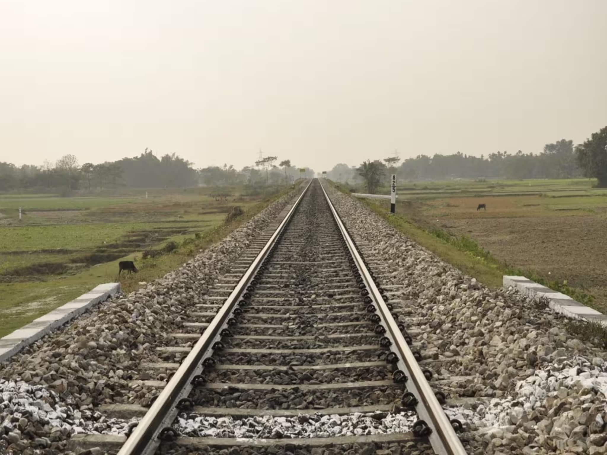 ভারতীয় রেলের বড় পদক্ষেপ, হাওড়া-গোঘাট লাইনে যাত্রীদের বিরাট সুবিধা! দেওয়া হল নতুন স্টপেজ