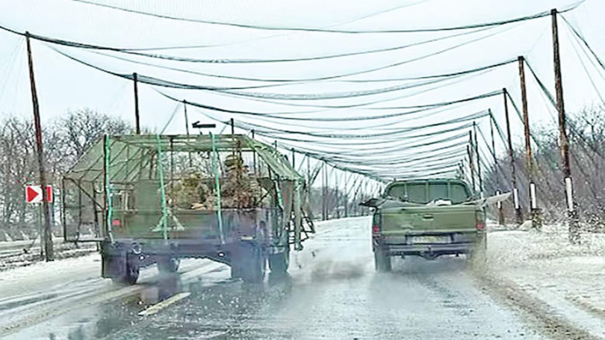 Russia Ukraine War: ইউক্রেনে জালে ঢাকা হচ্ছে ৪০০০ কিলোমিটার রাস্তা! কেন জানেন? শুনে আশ্চর্য হয়ে যাবেন!