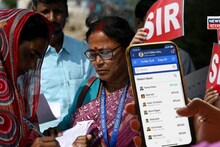বাংলায় SIR-র পর প্রথম ভোটার তালিকা প্রকাশ কমিশনের, বাদ গেল ৫ লক্ষ ৪৬ হাজার নাম! কোথায় জেনে নিন