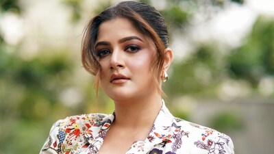 কী বললেন শ্রাবন্তী? Image: Facebook