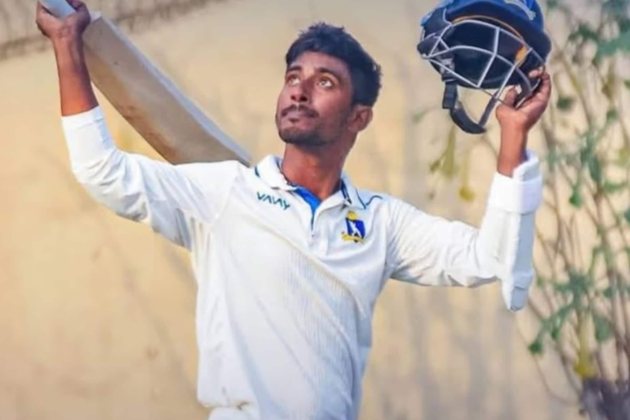 রানের খিদে এখনও মেটেনি, রনজি সেমিতেও দুরন্ত সেঞ্চুরি সুদীপের, বড় স্কোরের লক্ষ্যে বাংলা রানের খিদে এখনও মেটেনি, রনজি সেমিতেও দুরন্ত সেঞ্চুরি সুদীপের, বড় স্কোরের লক্ষ্যে বাংলা