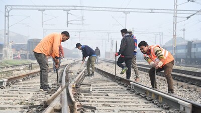 डानकुनी-सूरत फ्रेट कॉरिडोर: बंगाल के लिए जीवनरेखा, समृद्धि और वैश्विक हब का मार्ग.