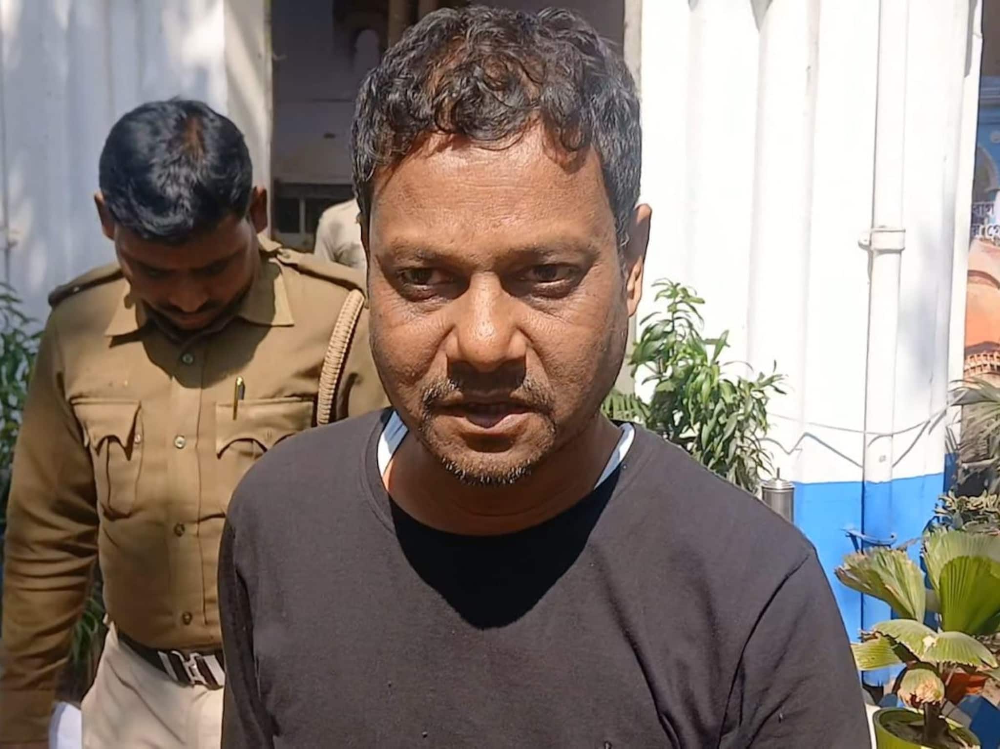 খাগড়াগড়ে চলছে আগ্নেয়াস্ত্র ও গোলাবারুদের কারবার! ধৃতকে জেরায় মিলল চাঞ্চল্যকর তথ্য