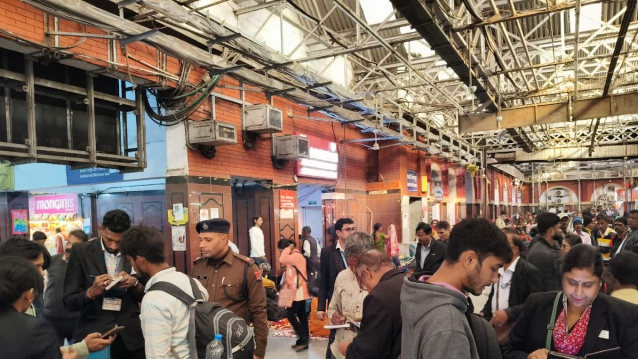 Sealdah Ticket Checking: বিনা টিকিটে ট্রেনে ওঠেন? সাবধান! বিশেষ টিকিট চেকিং অভিযান চলছে শিয়ালদহ ডিভিশনে