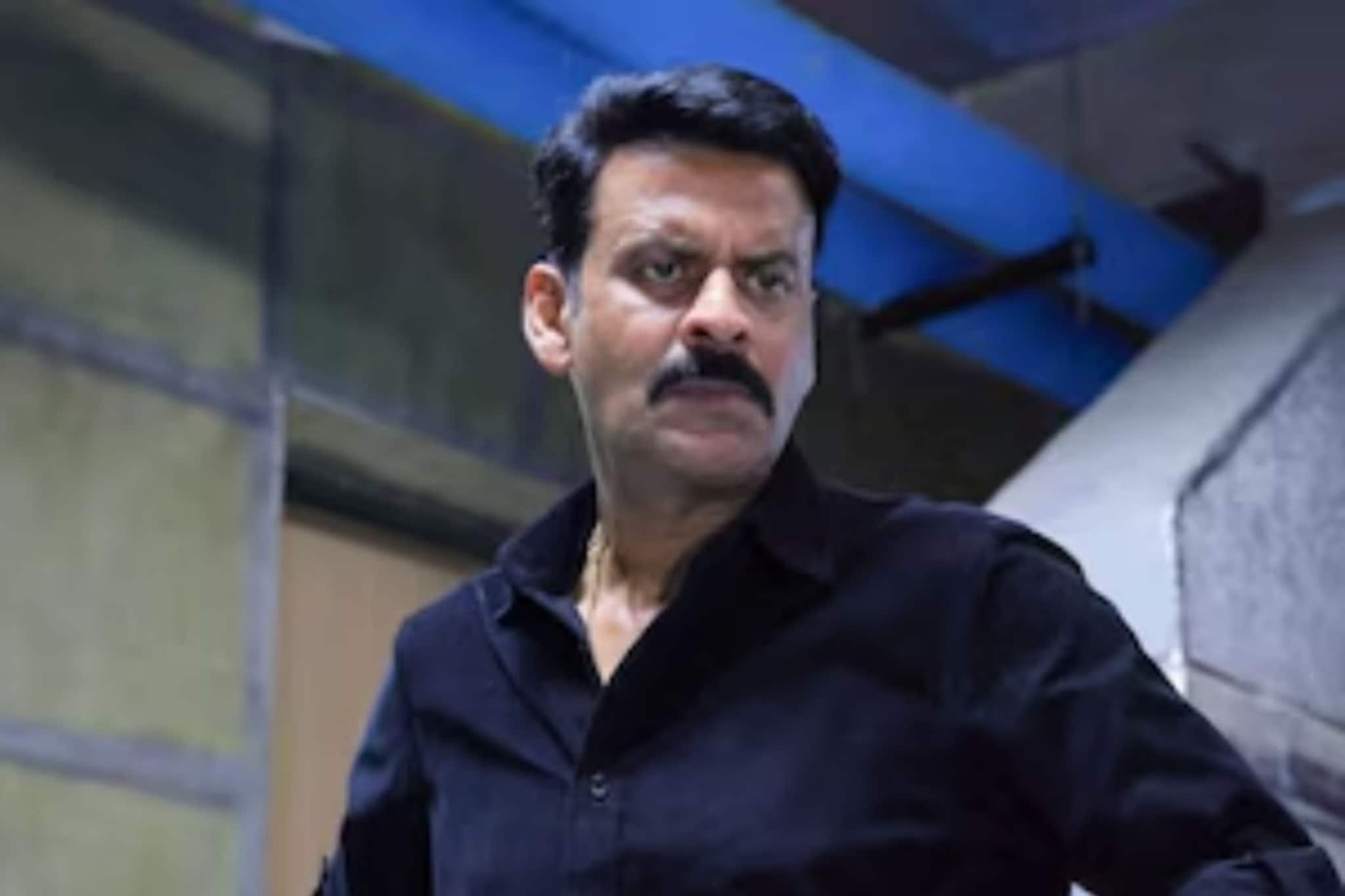 ‘ঘুষখোর পণ্ডত’ ঘিরে বিতর্ক! যোগী আদিত্যনাথের নির্দেশে মনোজের সিরিজের বিরুদ্ধে FIR দায়ের