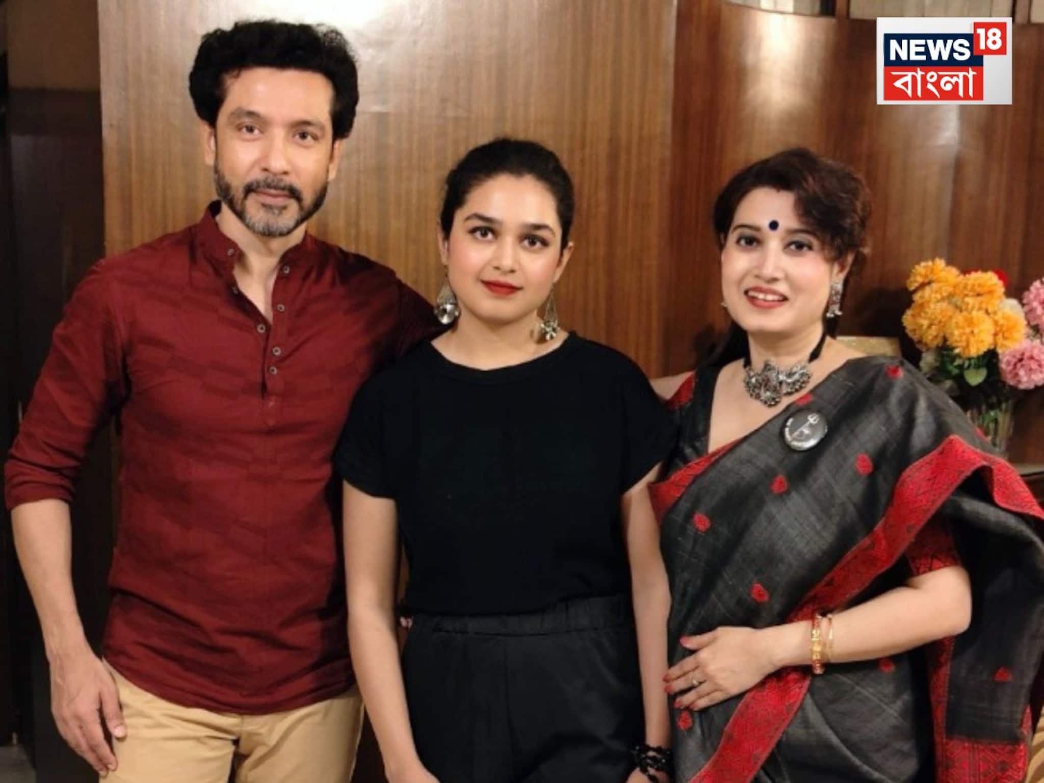 বাড়ির বিশাল ব্যবসা,বাবার মতো অভিনয় করবেন না,অপরূপ সুন্দরী টোটা রায়চৌধুরীর মেয়ে কী করেন