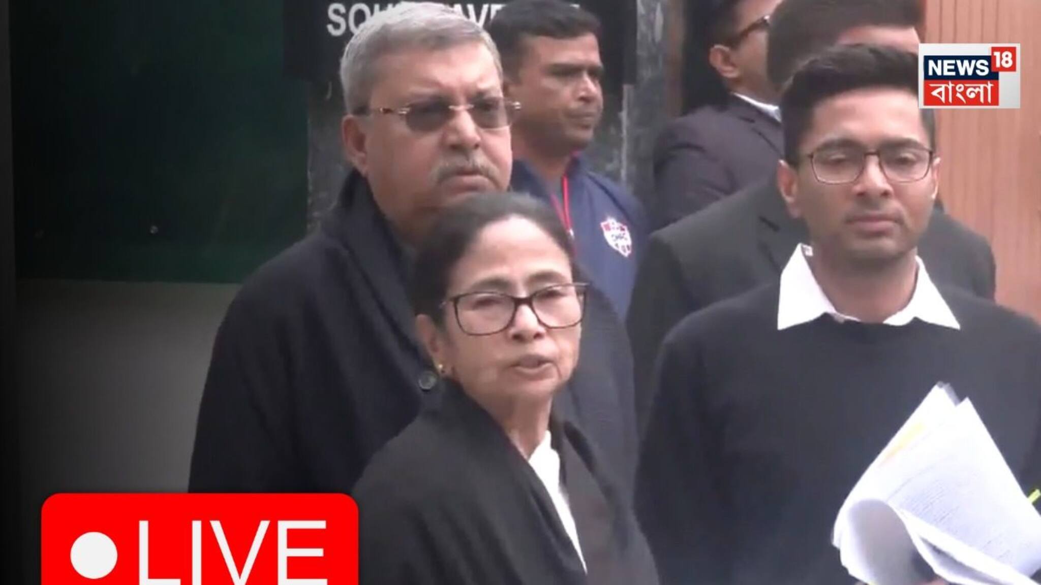 Mamata Banerjee's Delhi Visit: ‘দিল্লিতে গরিবদের কোনও জায়গা নেই’, বঙ্গভবন কাণ্ডে অমিত শাহকে নিশানা করেই কমিশনে মমতা