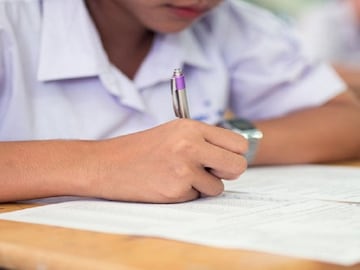 প্রথম সেমিস্টারে উচ্চ মাধ্যমিক, এবার উত্তর লিখতে হবে মেপে, চাইলেও মিলবে না অতিরিক্ত পাতা!