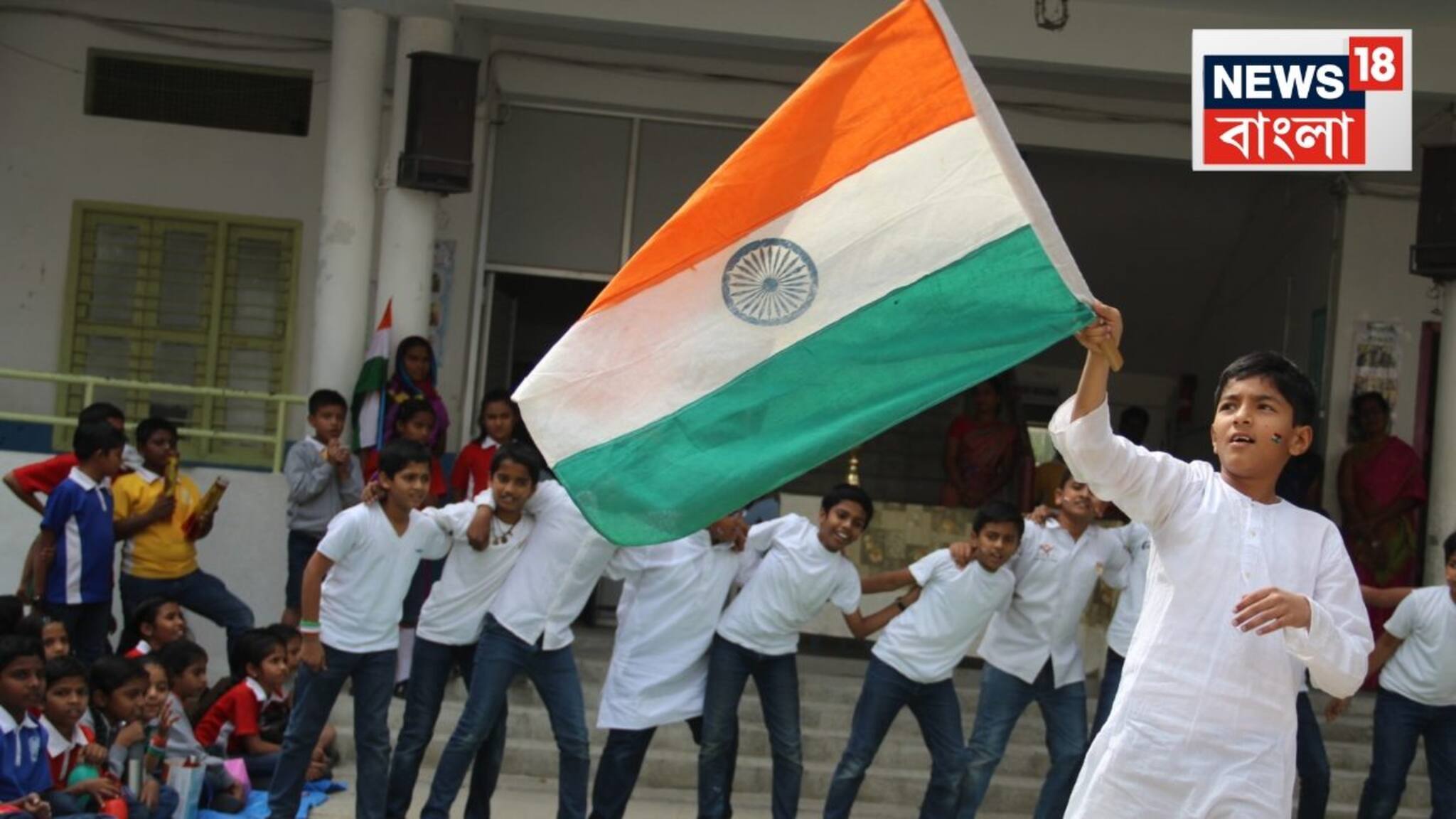New Guidelines For Vande Mataram: ‘বন্দে মাতরম’-এর ৬টি স্তবকই গাইতে হবে, মোট ৩ মিনিট ১০ সেকেন্ড, নতুন গাইডলাইনে কী কী নিয়ম?