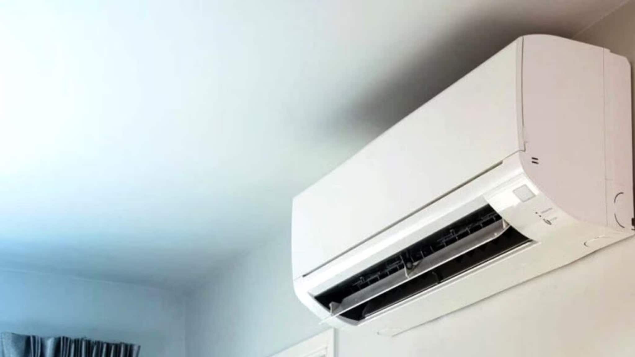 AC Tips: দীর্ঘদিন বন্ধ এসি চালানোর আগে সাবধান! এই একটি কাজ না করলে বড়সড় ক্ষতির মুখে পড়তে পারেন