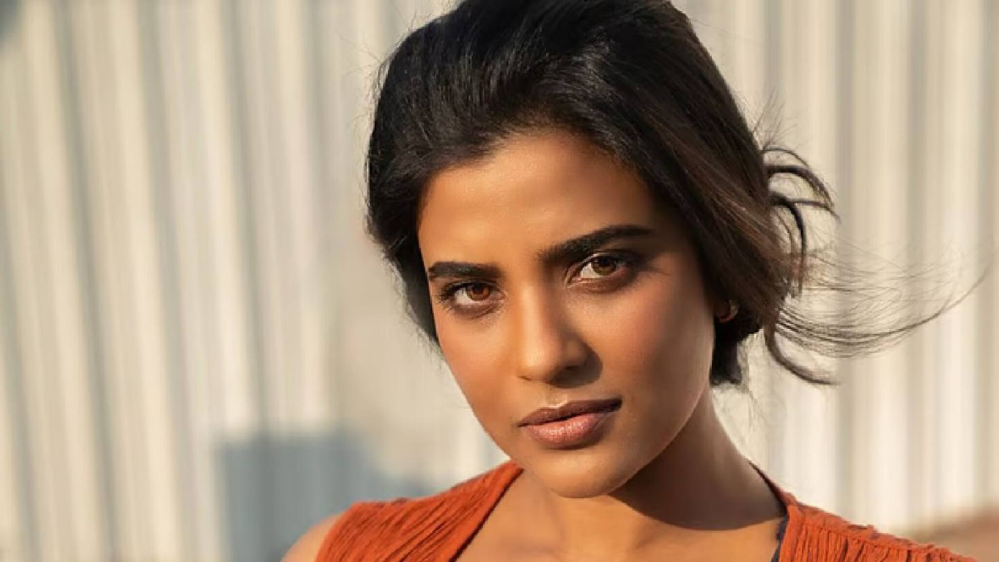 ‘তোমার শরীরটা দেখতে চাই’...ফটোগ্রাফারের সঙ্গে ভয়াবহ অভিজ্ঞতার কথা জানালেন অভিনেত্রী ঐশ্বর্যা রাজেশ!