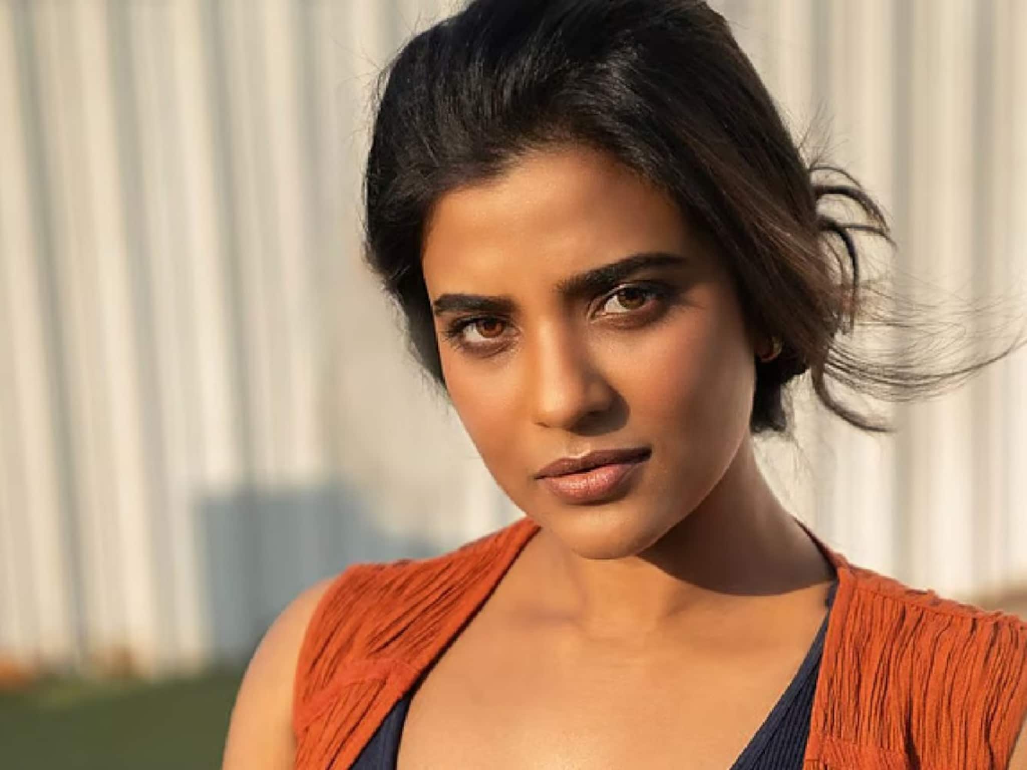 ‘তোমার শরীরটা দেখতে চাই’...ফটোগ্রাফারের সঙ্গে ভয়াবহ অভিজ্ঞতার কথা জানালেন অভিনেত্রী!