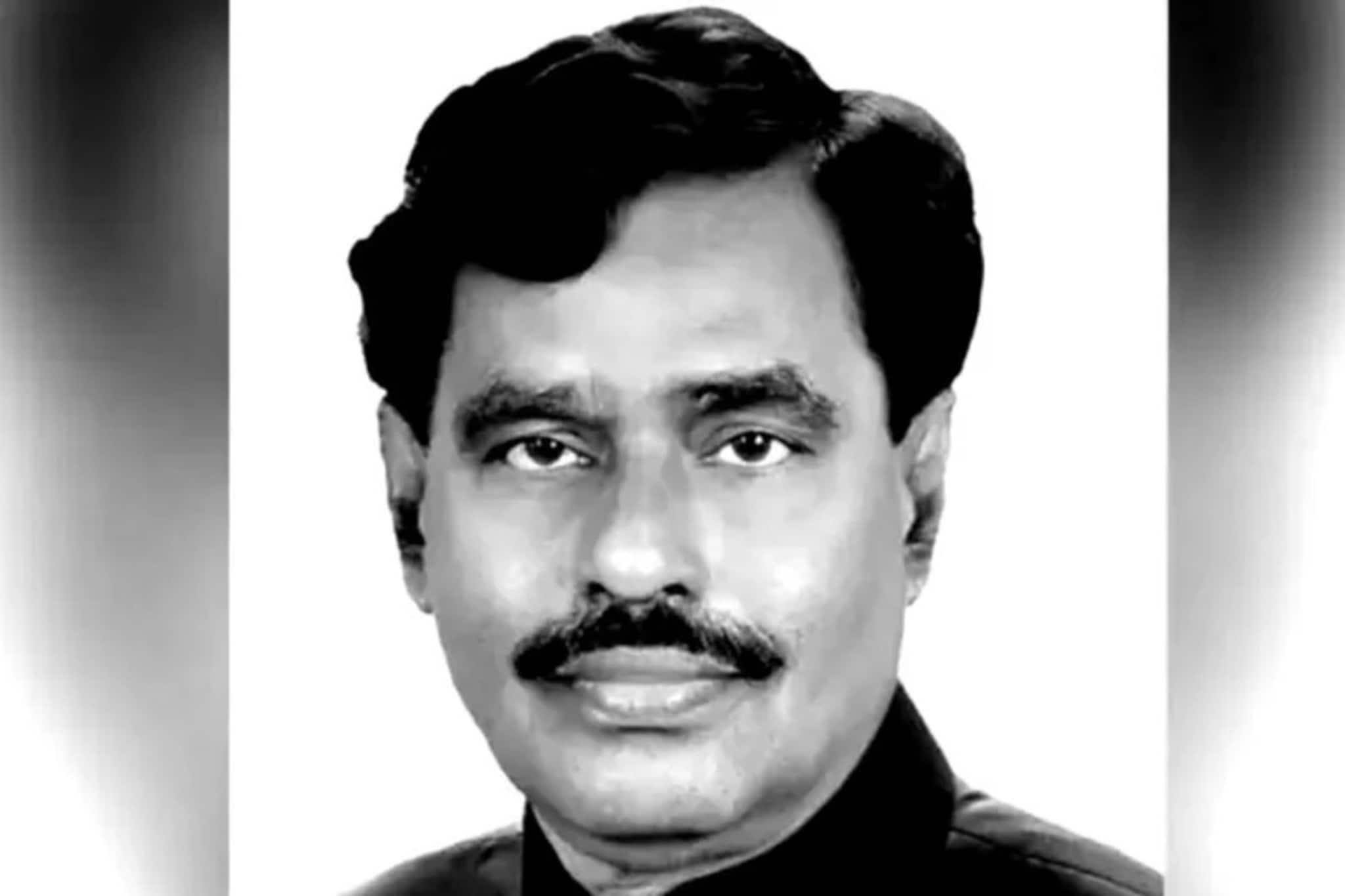 হাসিনা বাংলাদেশ ছাড়তেই তিনিও দেশ ছেড়েছিলেন, কলকাতায় মৃত্যু আওয়ামী লিগ নেতার! হাসিনা বাংলাদেশ ছাড়তেই তিনিও দেশ ছেড়েছিলেন, কলকাতায় মৃত্যু আওয়ামী লিগ নেতার!